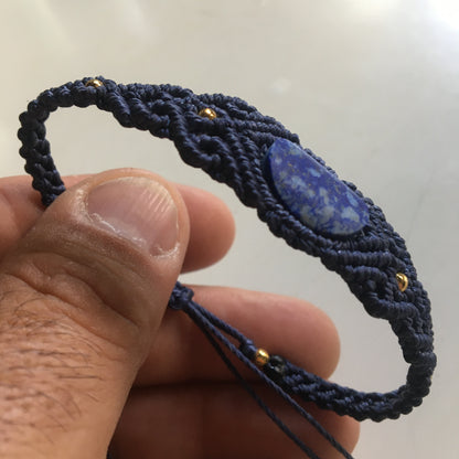 🧵 Bracelet fait main en coton tressé et pierre naturelle en lapis lazuli – Création unique Créatipik