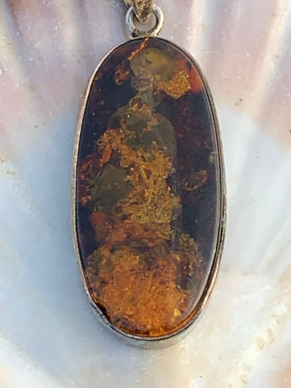 Ambre, pendentif en Argent de 52 x 18 x6 mm / 6,3 grammes, vendu avec cordon noir coulissant de 40 à 70 cm !