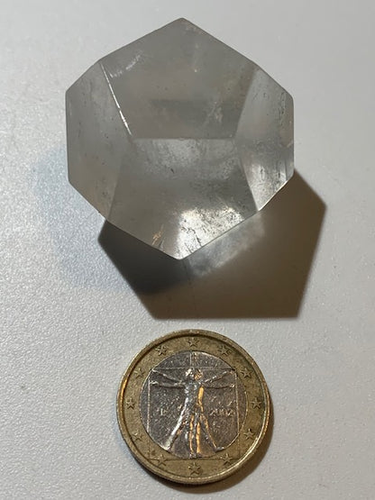 Dodécaèdre en cristal de roche, un des 5 Solides de Platon - 37 mm/ 50 gr. - Qualité A à AAA