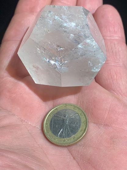 Dodécaèdre en cristal de roche, un des 5 Solides de Platon - 48 mm/ 105,7 gr. - Qualité A à AAA