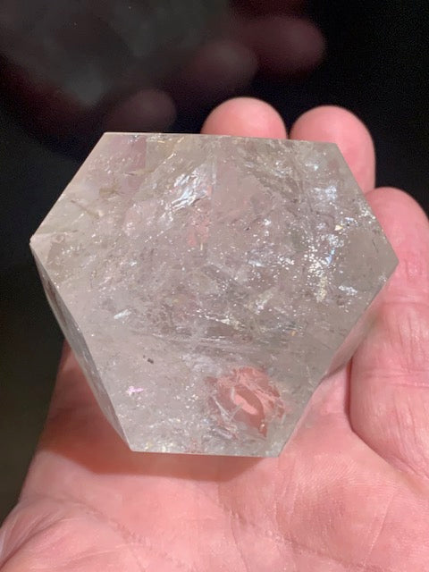 Dodécaèdre en cristal de roche, un des 5 Solides de Platon - 68 mm/ 292,7 gr. - Qualité AA à AAA