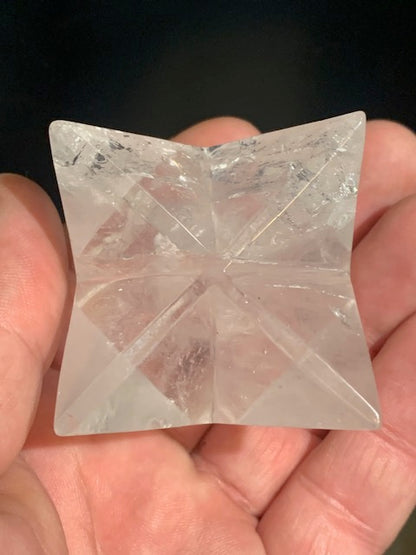 Mercaba/ Mercabah/ Merkabah (étoile à 8 branches), en cristal de roche. De 43 x 43 x 43 mm - 137 gr. Qualité A à AAA
