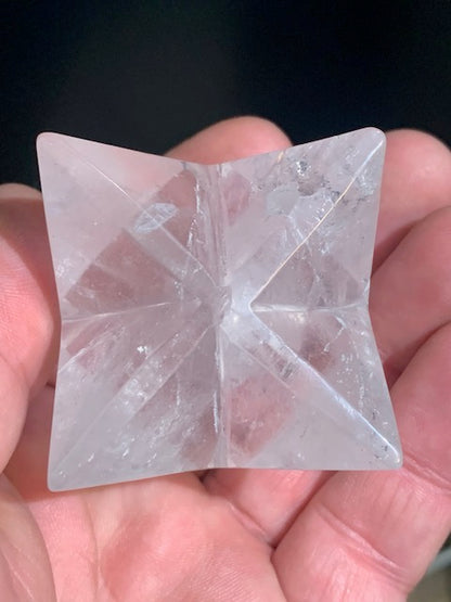 Mercaba/ Mercabah/ Merkabah (étoile à 8 branches), en cristal de roche. De 43 x 43 x 43 mm - 137 gr. Qualité A à AAA