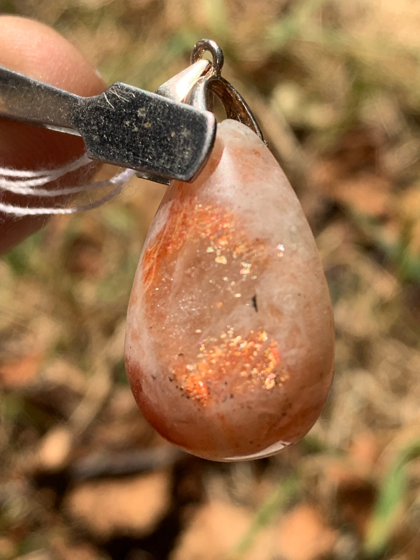Pierre du Soleil, pendentif de 37mm x17 x8 - 5,7 gr. Superbe pièce prêt à porter ou à offrir !