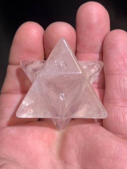 Mercaba/ Mercabah/ Merkabah (étoile à 8 branches), en quartz rose - 33 x 33 x 33 mm - 60,2 gr. - Qualité A à AAA