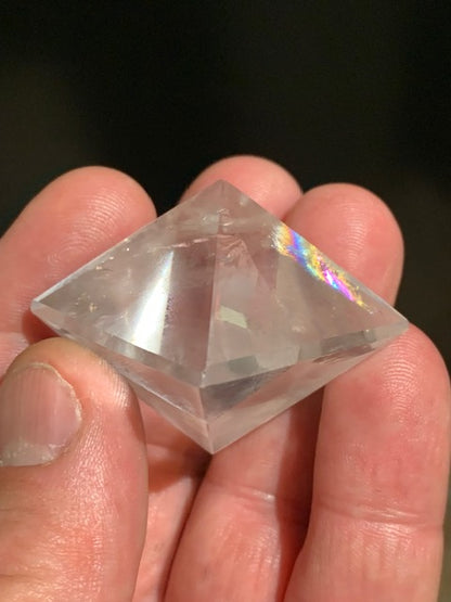 Rock crystal octahedron, one of the 5 Platonic Solids - ± 34 x 37 x 48 mm / 43.9 g - Grade A to AAA