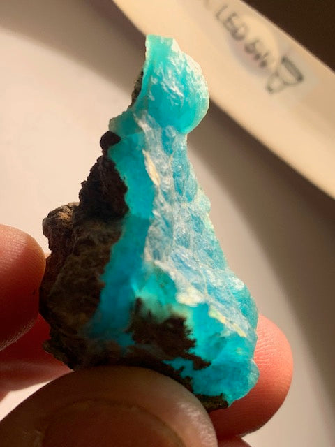 Hémimorphite, spécimen brut et naturel, collection ancienne - 46 mm x 35 x 29 - 27,2 gr.