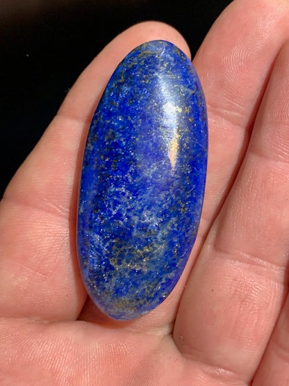 Lapis lazuli, pebble/flat stone of 64 x 24 x 12 mm - 23.7 gr. - Quality AA to AAA