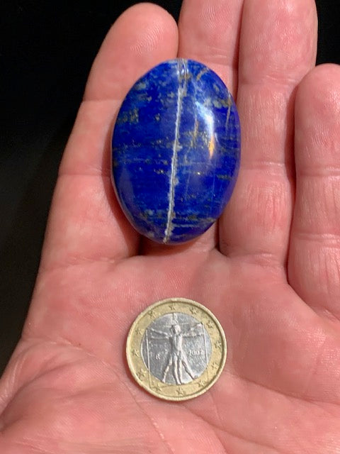 Lapis lazuli, galet/ pierre plate de 44 x 31 x 14 mm - 33,4 gr. - Qualité AA à AAA