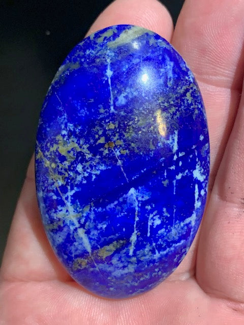 Lapis lazuli, galet/ pierre plate de 57 x 37 x 17 mm - 48 gr. - Qualité AA à AAA