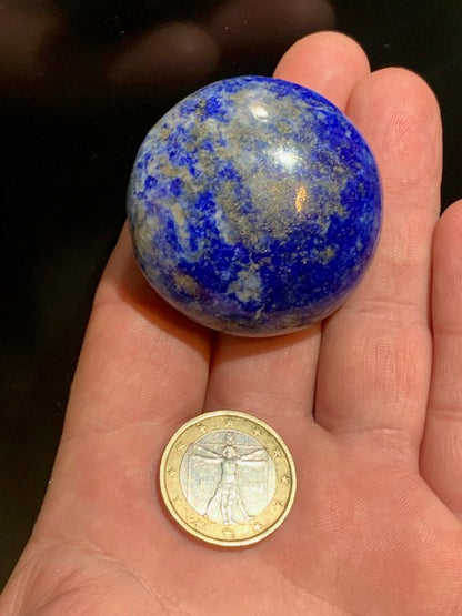 Lapis lazuli, galet/ pierre plate de 46 x 45 x 25 mm - 79 gr. - Qualité AA à AAA