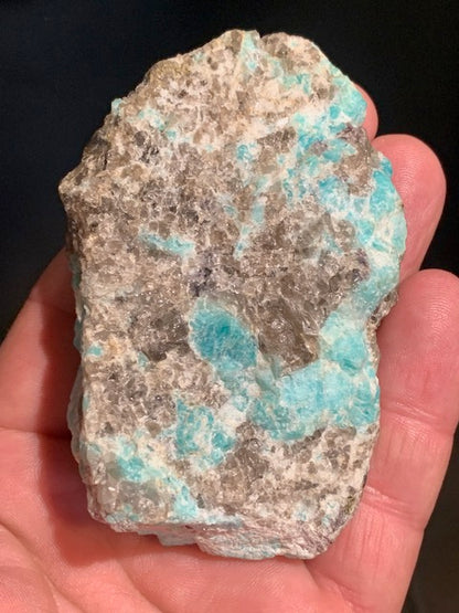 Amazonite, spécimen brut - ± 90 x 55 x 36 mm - 140 gr.