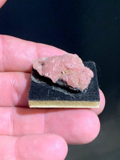 Rhodochrosite, spécimen brut - 32 x 26 x 13 mm - 11,8 gr. - Collection ancienne