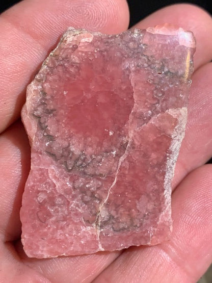 Rhodochrosite, spécimen brut de 50 x 35 x 12 mm - 38,9 gr.