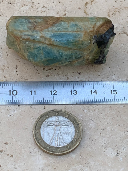 Béryl bleu, spécimen de 52mm x 26 x 23 - 52 grammes. Parfait en collection, exposition, lithothérapie...