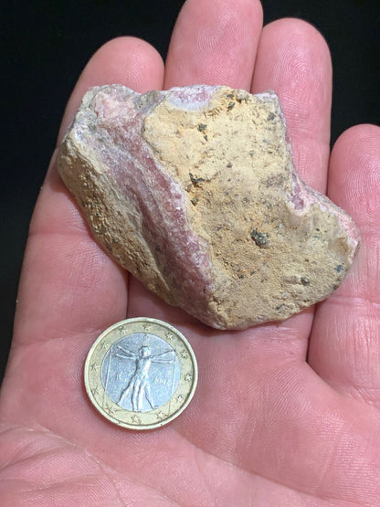 Rhodochrosite, spécimen brut de 67 x 47 x 19 mm - 90,6 gr.