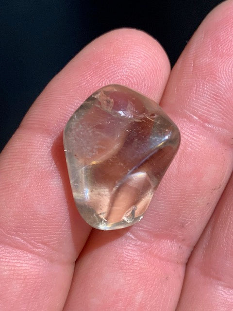 Citrine naturelle - Pierre roulée - 24 x 17 x 14 mm - 6,5 gr.