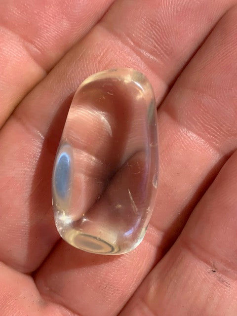 Citrine naturelle - Pierre roulée - 32 x 19 x 11 mm - 9,2 gr.