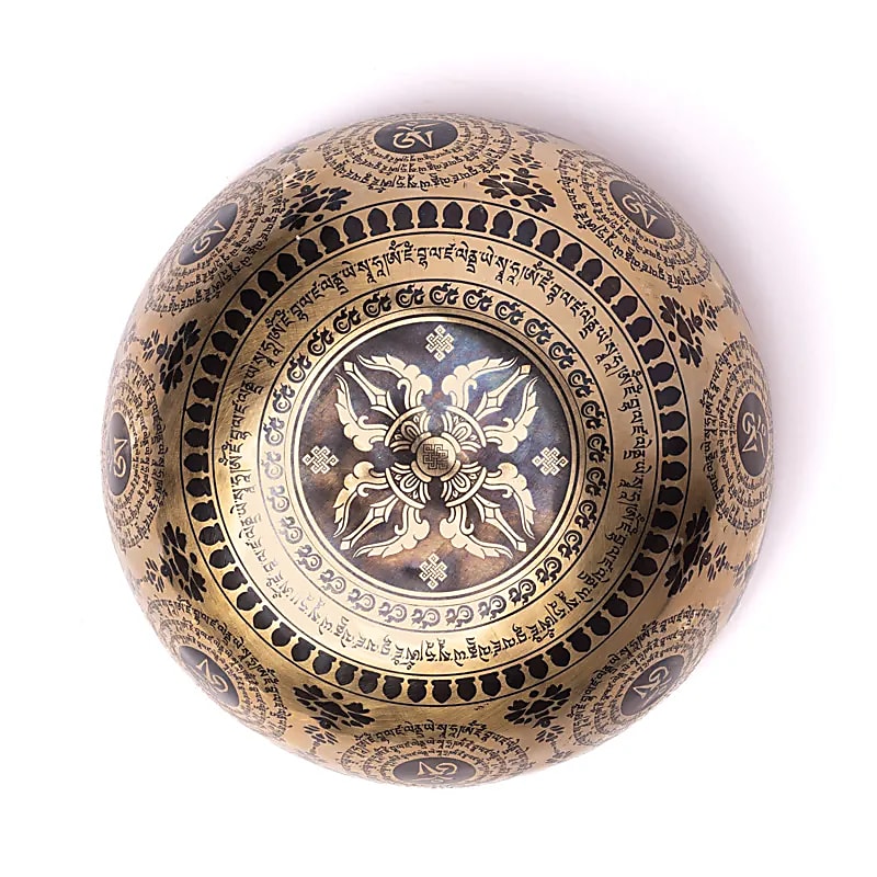 Bol en 7 métaux gravé de la 'Fleur de vie', taille de 22/24 cm- ± 1400/1600 gr. Fait main au Népal !