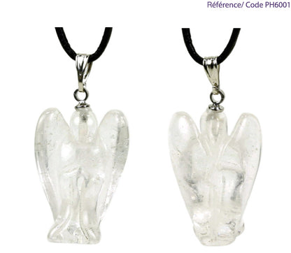Ange en pierre naturelle, pendentif de 30 millimètres x 25 x 10 millimètres. Choisissez la pierre qui vous ressemble : en améthyste, aventurine, cristal de roche, cornaline ou oeil de tigre. Livré avec cordon coulissant, prêt à porté ou à offrir !
