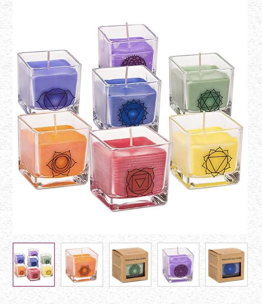 Bougies '7 chakras' en pot, en cire de colza, 25 H. de combustion - 6x6x6 cm - 88 grammes par pot !