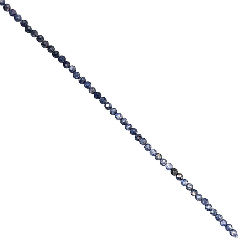 Sapphire! Necklace or bracelet in silver with 2/3 millimeter faceted beads. Available in a 17 cm bracelet or a 40 cm necklace. Quality A to AA!