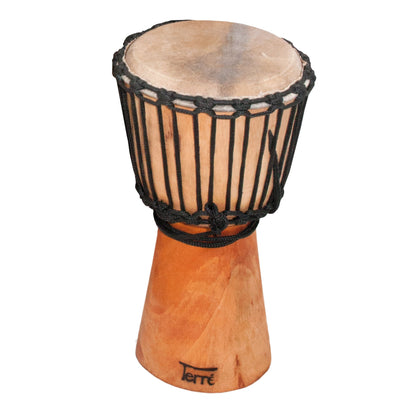 Djembé du Mali en bois huilé, 4 tailles au choix : de 25 à 65 cm - 1 à 8,5 kg. En bois d'Acajou et recouvert de peau de chèvre !