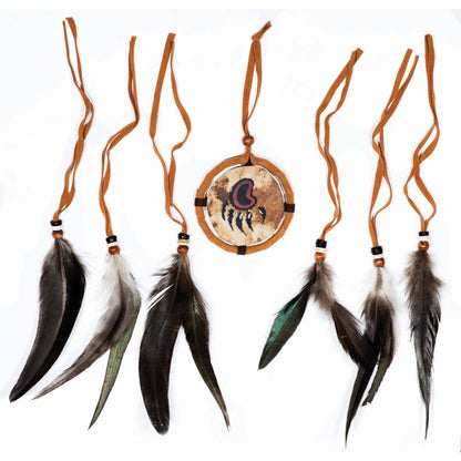 Plume de dinde avec ou sans Mandala en perle ou cuir, de 19 à 30cm, décorée et enveloppée de lanières de cuir, clair ou foncé !