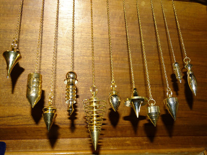 Pendules professionnels au choix, 'Plaqué Or'. Pour thérapies naturelles – Radiesthésie, homéopathie, aromathérapie et énergie