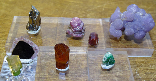 Concept 'Les jardins de Cristaux', spècimens au choix. Cristaux de valeurs, renommer pour leurs qualités de gemmes..! Petites merveilles de la nature !