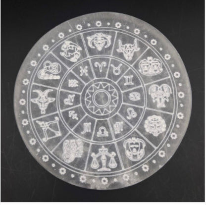 Disques/ Plateaux en Sélénite avec Arbre de vie, Fleur de Vie, Yin Yang, Horoscope ou Métatron. 2 tailles au choix : 10 ou 15 cm. Parfait pour recharger les minéraux !