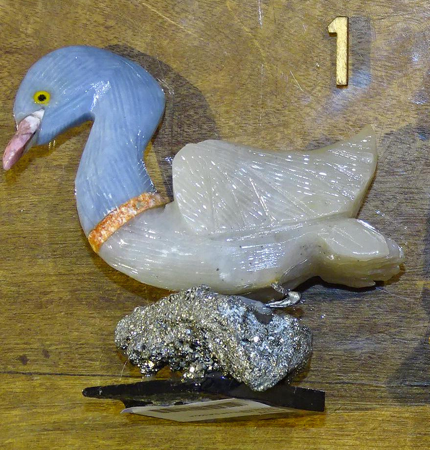 Statuette de Cygne Fait Main – Pièce Artisanale aux Très Belles Finitions, Objet Décoratif Unique et Élégant - 10 x 8 x 5 cm - 250 g