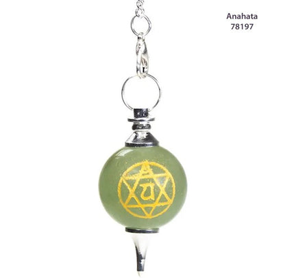 A selection of pendulums with engraved 'chakras', for dowsing, for professionals or beginners. A choice of models, perfect!