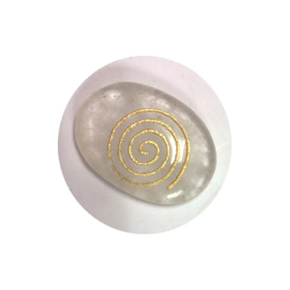 Lot de 6 pierres Wicca en cristal de roche – gravées de symboles dorés. 3,3 × 2,3 cm - 120 gr.