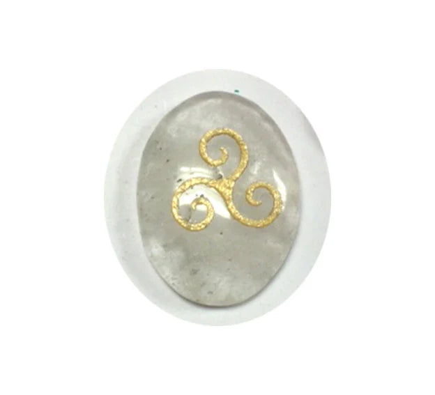 Lot de 6 pierres Wicca en cristal de roche – gravées de symboles dorés. 3,3 × 2,3 cm - 120 gr.