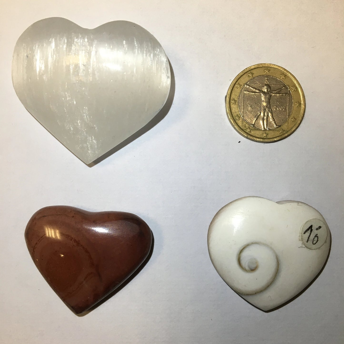 Collection/ Sélection 'coeur de pierres', modèles au choix, de 3 à 6 centimètres. Belles finitions, belles pièces, parfait !
