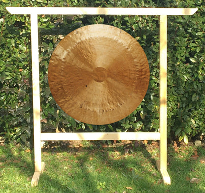 Supports en bois, pour gong ou tambour de 30 jusqu'à 110 cm. 3 modèles au choix, 2 finitions 'mate' ou 'brillante' !