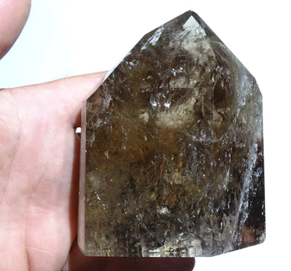 Cristal de roche fumé/ Quartz fumé, pointe laser de 105 x 82 x 49 mm - 553 grammes. Magnifique pièce pour exposition, lithothérapie, collection !
