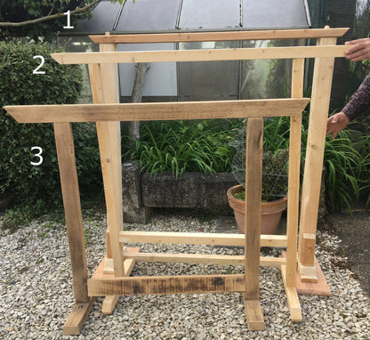 Supports en bois, pour gong ou tambour de 30 jusqu'à 110 cm. 3 modèles au choix, 2 finitions 'mate' ou 'brillante' !
