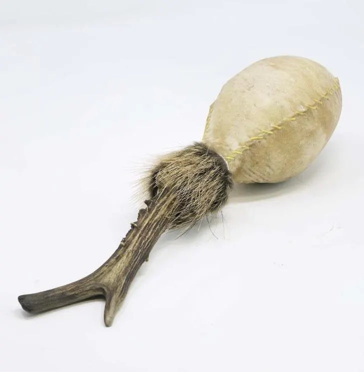 Sélection de hochets/ Maracas de 25 à 40cm, en bois et peau de chèvre avec graines  ou cymbales. Parfait pour rituels, collection, concerts !.jpg.webp