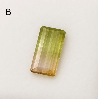 Tourmaline melon d'eau/ pastèque, 3 pierres fines au choix ou en lot de 7mm x 4 x 3 environ - 0,80 carat environ. Parfait en bijouterie, collection ,exposition...