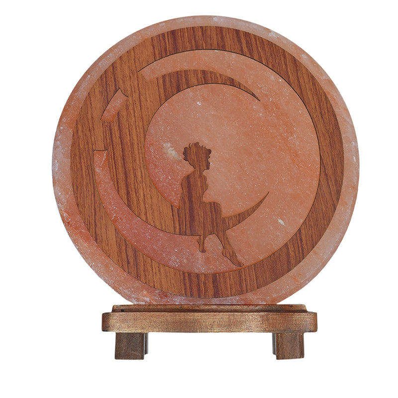 'Tree of Life' lamp made of pink Himalayan salt. Creates a pure and pleasant room atmosphere. The diffused light gives a warm glow and a harmonious feeling. ± 22x19x10/ 5 kgs