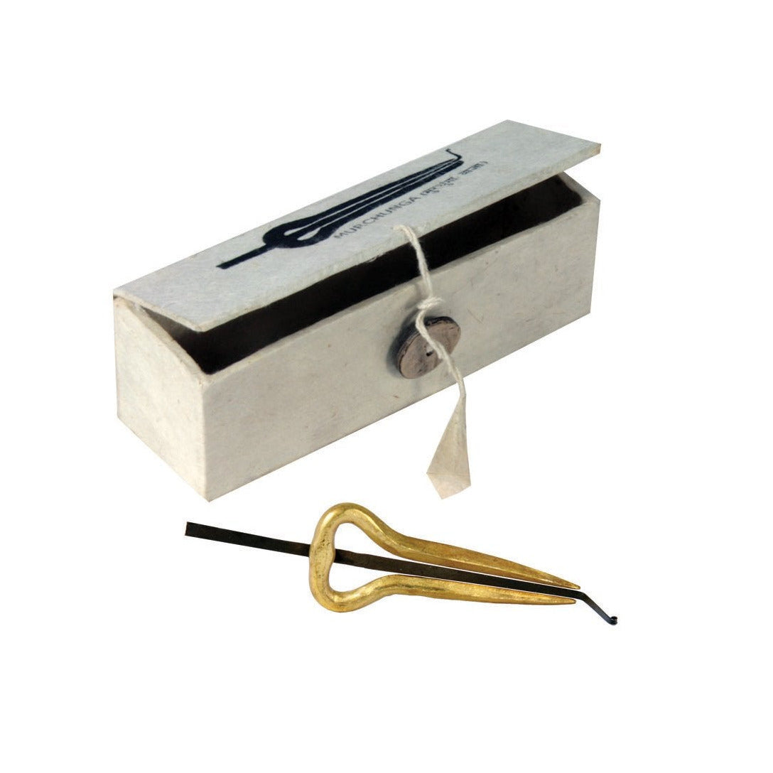 Guimbarde Murchunga du Népal de taille S - 9,50 × 3,20 × 2,50 cm - Finition métal doré - Se pose sur les dents et produit un son puissant