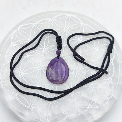 Pendentifs au choix à l'unité en forme de goutte + une perle sur cordon fantaisie – Qualité AA à AAA – ± 20 x 15 mm