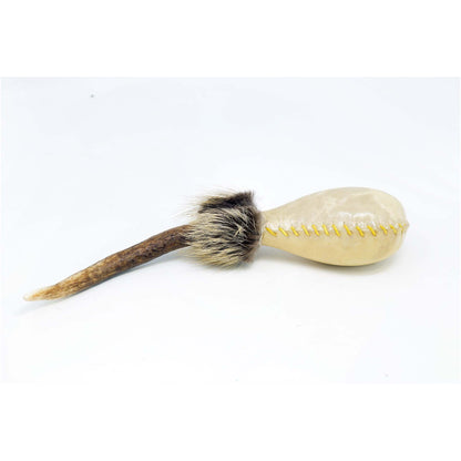 Hochet en bois de Cerf et peau de vachette - 3 tailles au choix - 2 sons au choix
