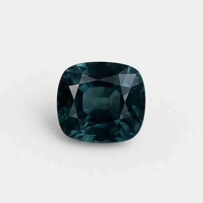 Spinelle Naturel 'bleu océan nuit', de 0.46 carat. Parfait en collection, bijouterie, exposition...